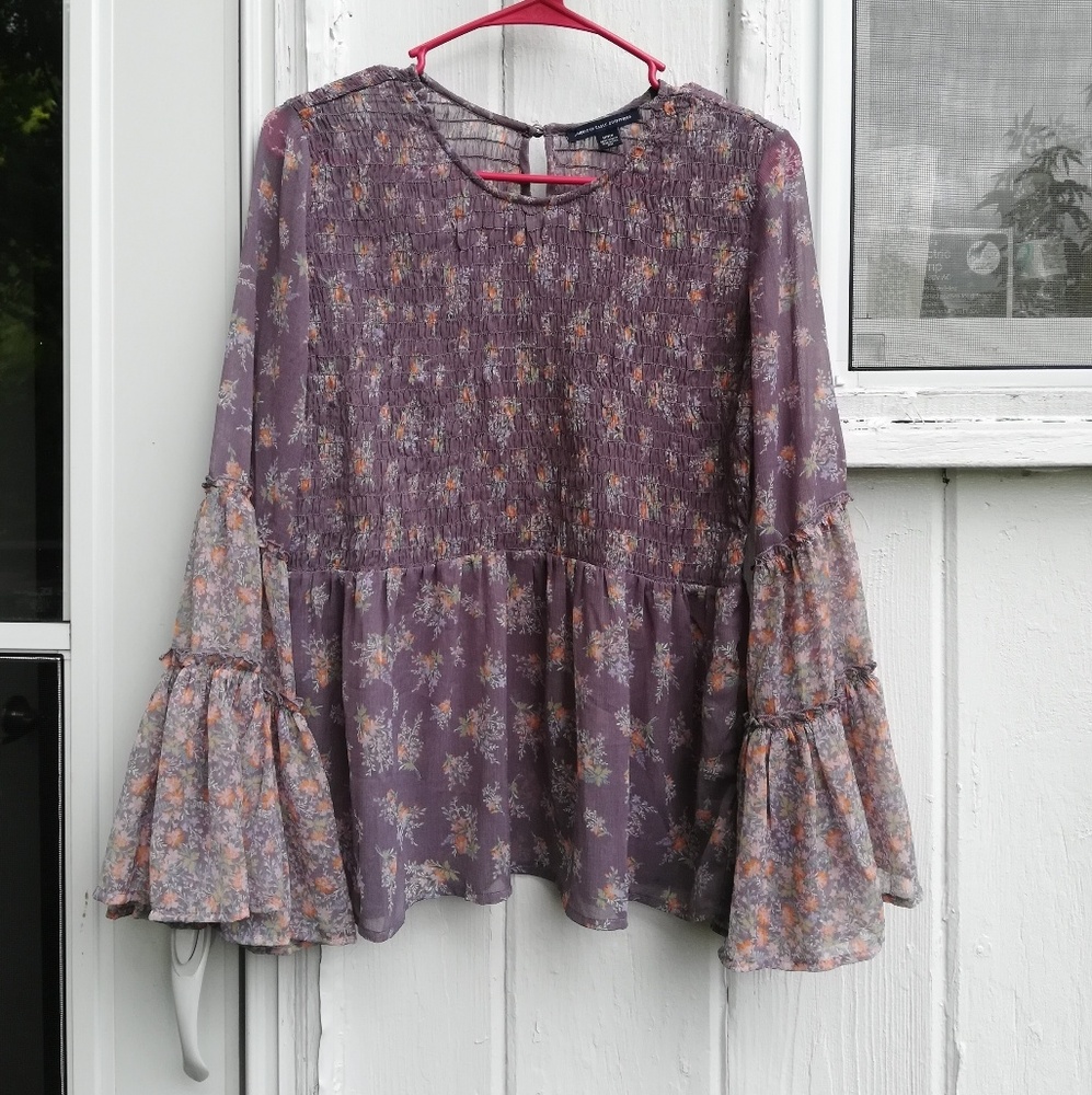 AEO - Bell Sleeved Top